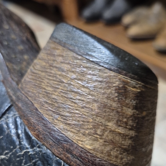 Corral Vintage Wings  Crosses Cowgirl Boots Black Gold Silver Woman's Size 7.5 W - Picture 12 of 16